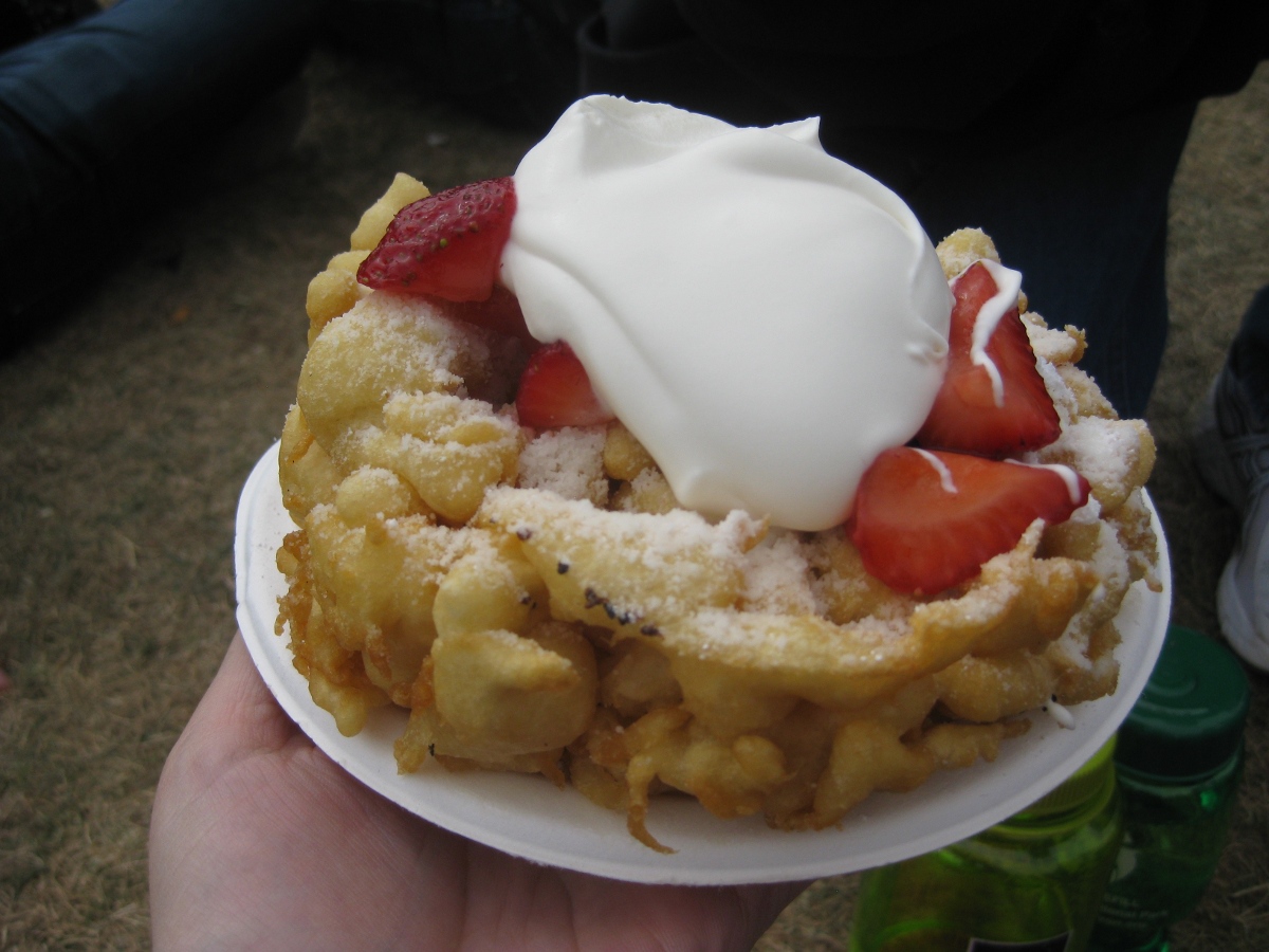 swear that funnel cake was the worst thing I ate all weekend! I only ...
