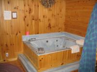 Jacuzzi in our room at North Fork Mtn. Inn